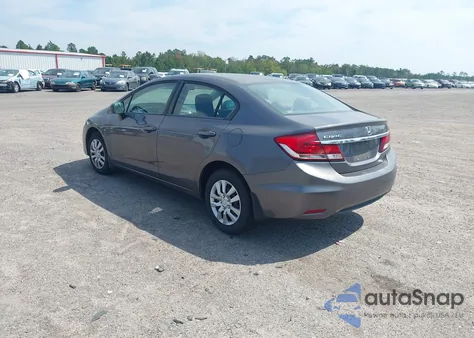 2015 Honda Civic Lx z USA, uszkodzony, nr VIN 19XFB2F58FE035565